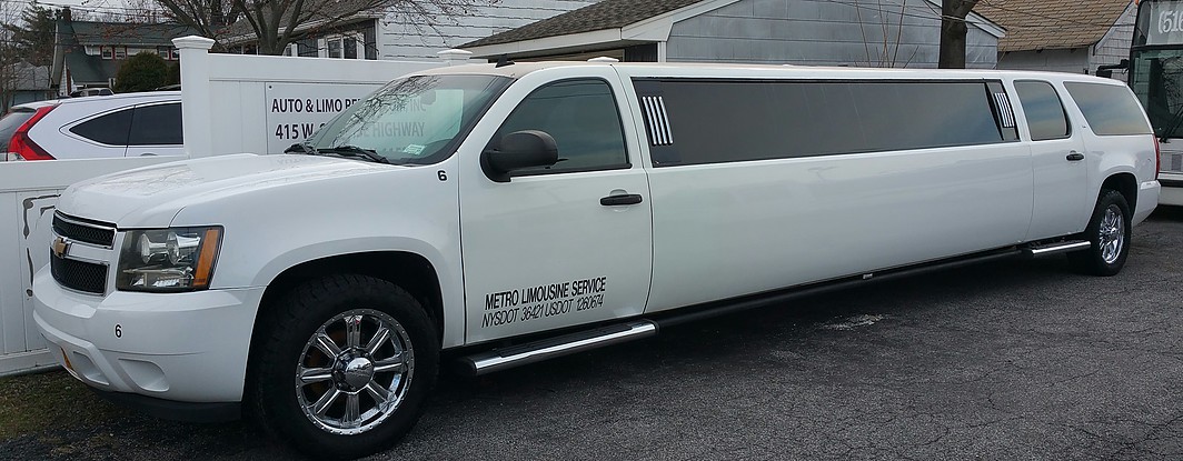 SUV Limos - Metro Limousine Service