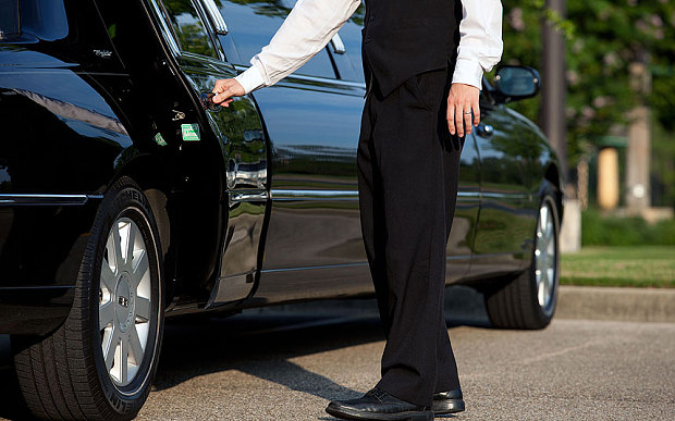 Chauffeur Service - Metro Limousine Service