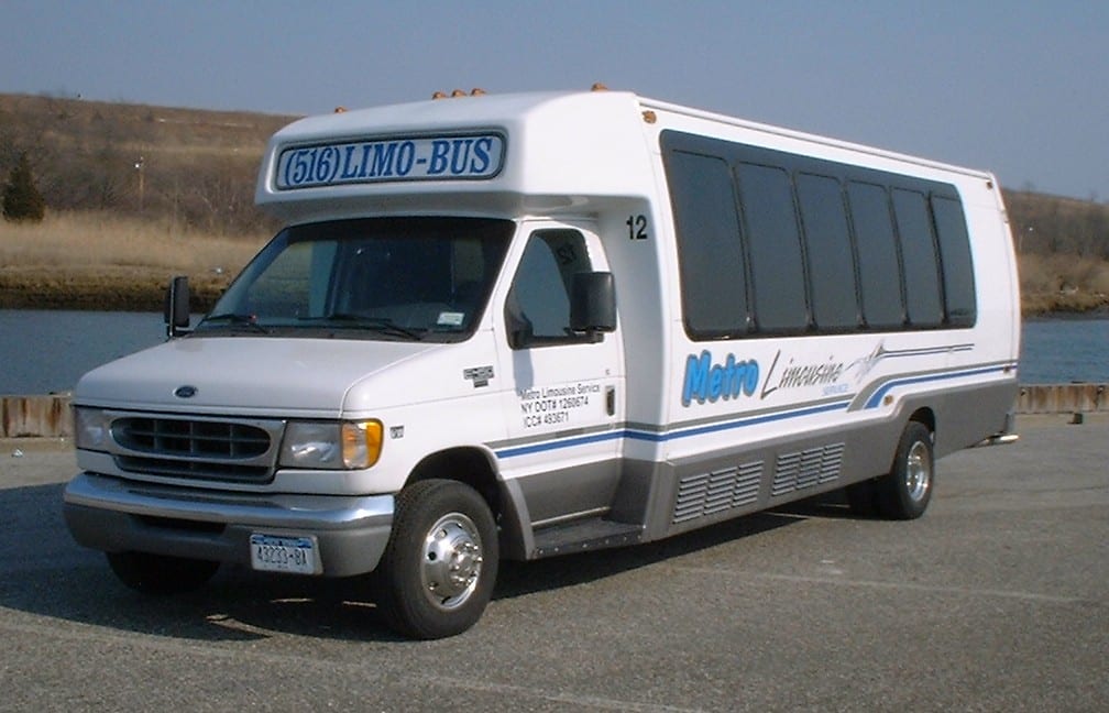 Long Island Buses